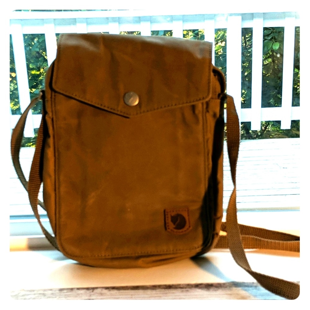 Small festival crossbody